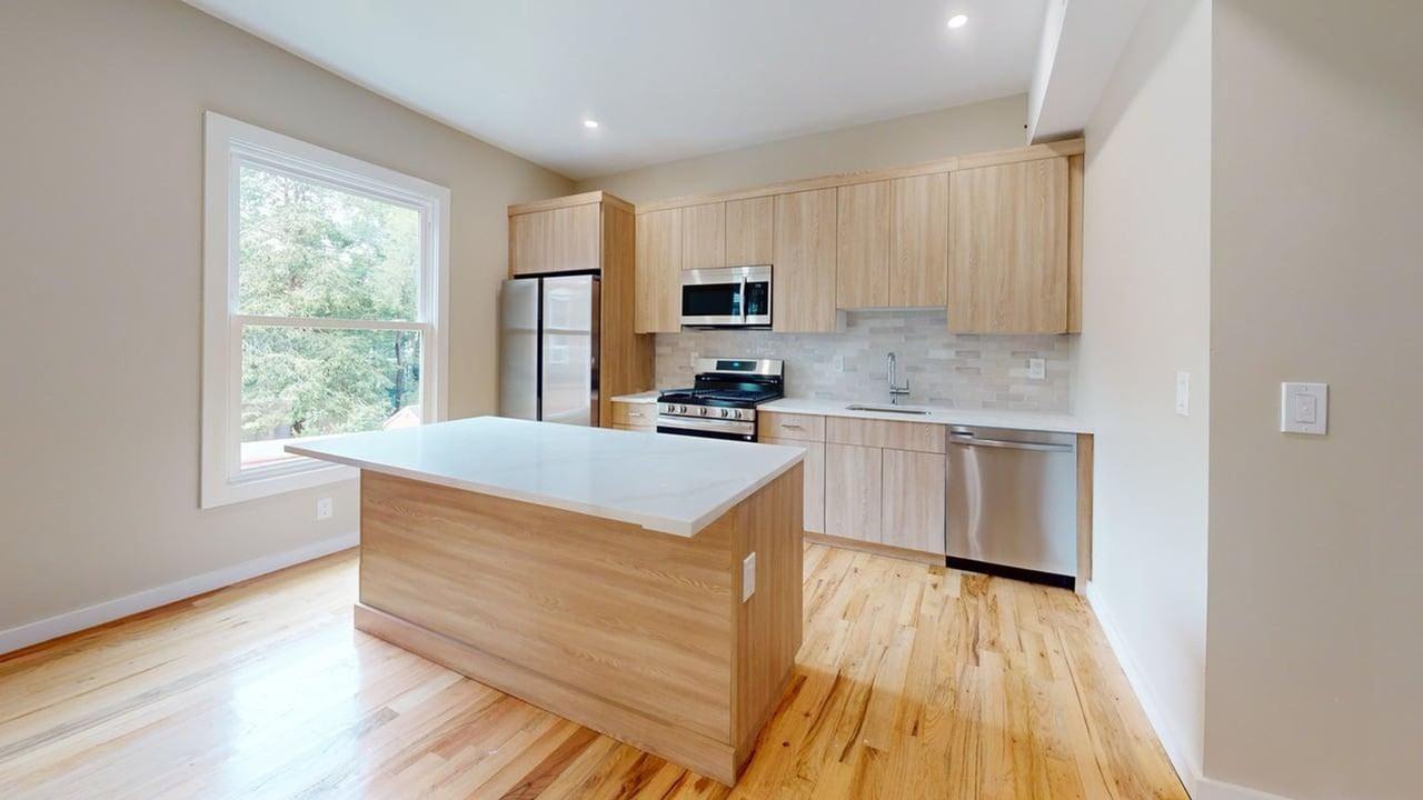 708 Orange Street - Photo 2 of 42