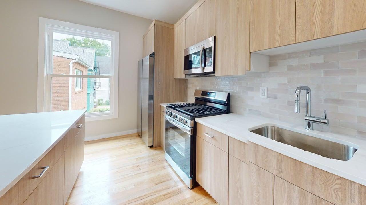 708 Orange Street - Photo 4 of 42