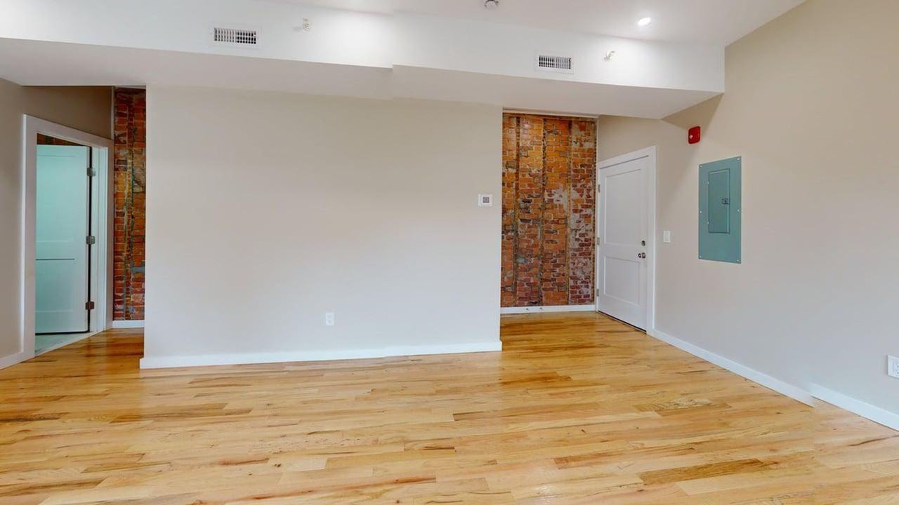 708 Orange Street - Photo 5 of 42