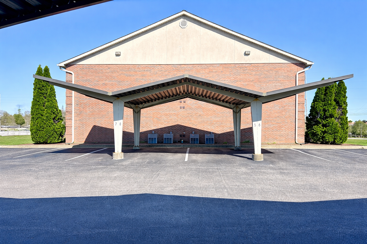 1713 N Spring Street - Photo 2 of 20