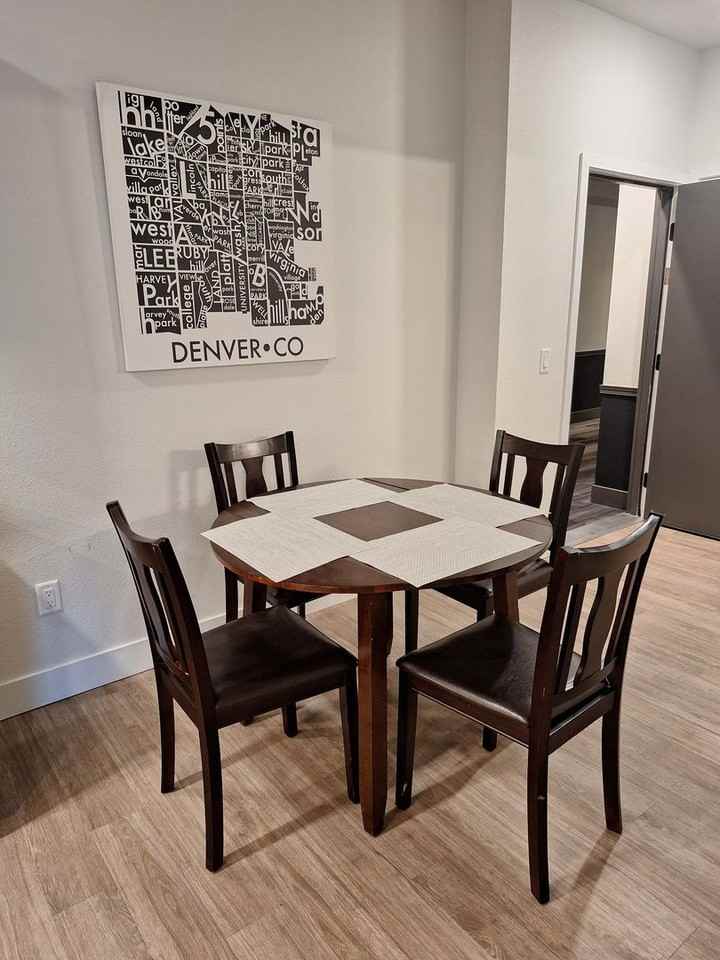 8355 E 32nd Ave - Photo 3 of 9