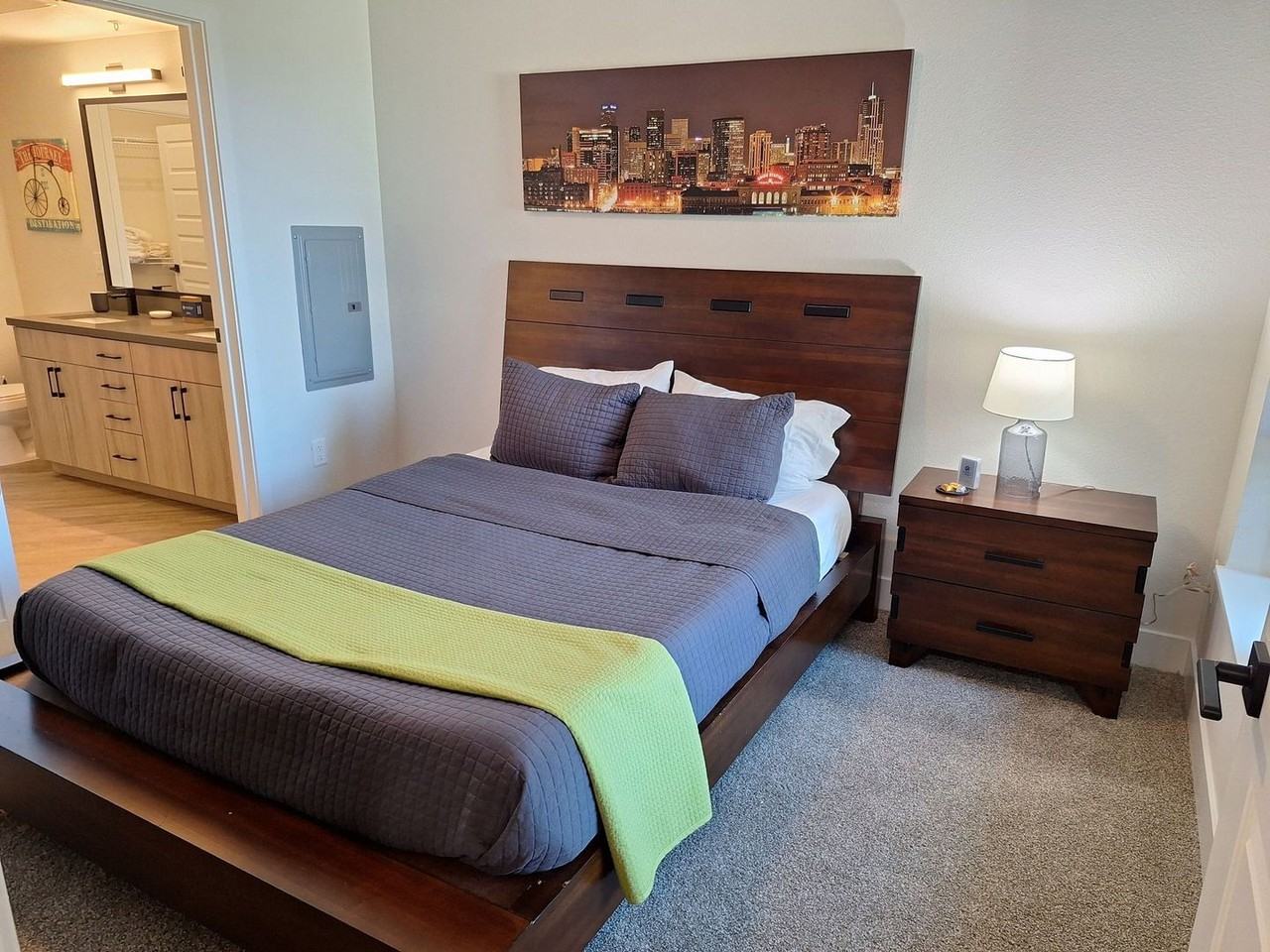 8355 E 32nd Ave - Photo 6 of 9