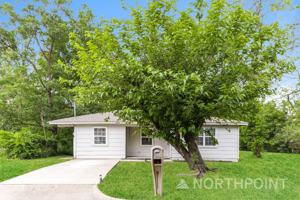 featured image of 1009 E Jefferson St