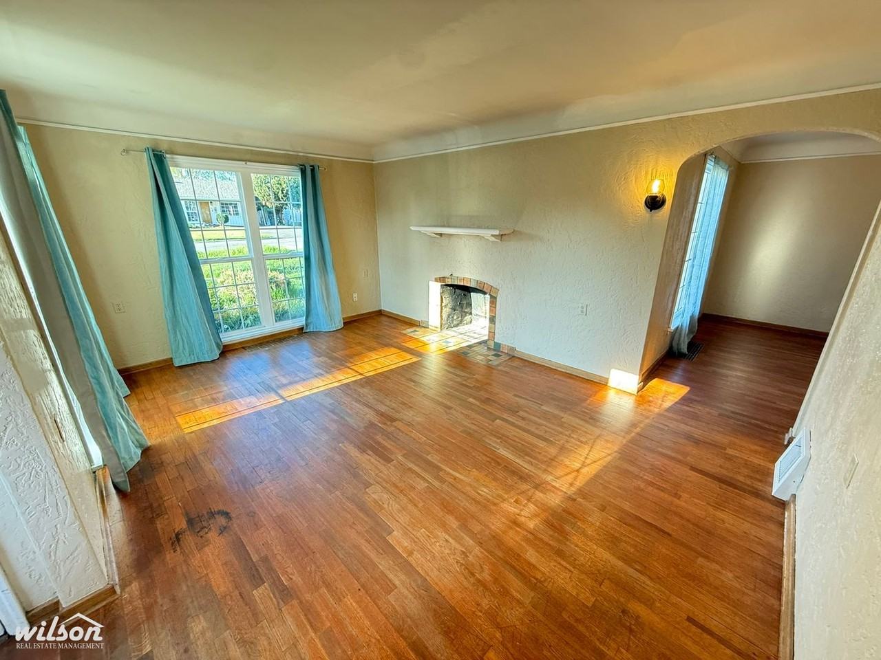 3401 W Yakima Ave - Photo 3 of 14