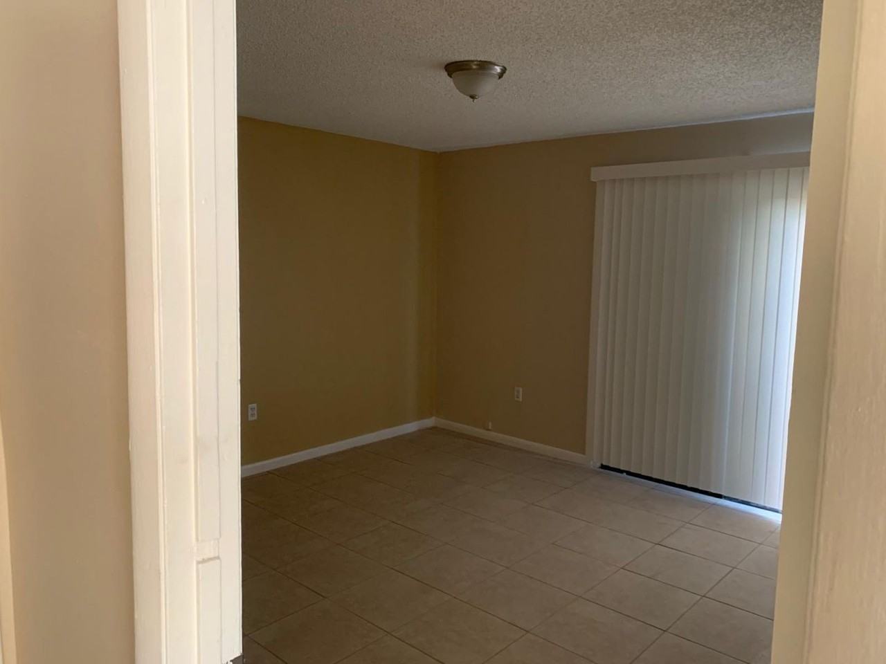 3873 Janeen Cir - Photo 3 of 11