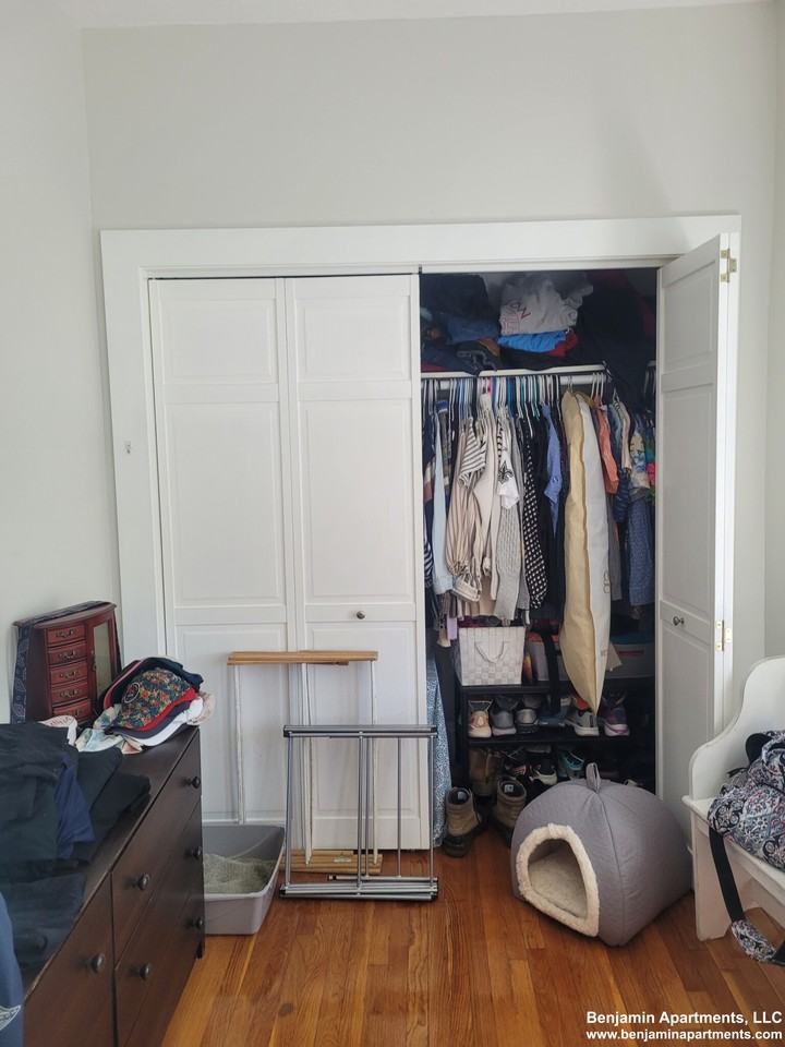 Willow St. & Cambridge St. #114-04 - Photo 4 of 47