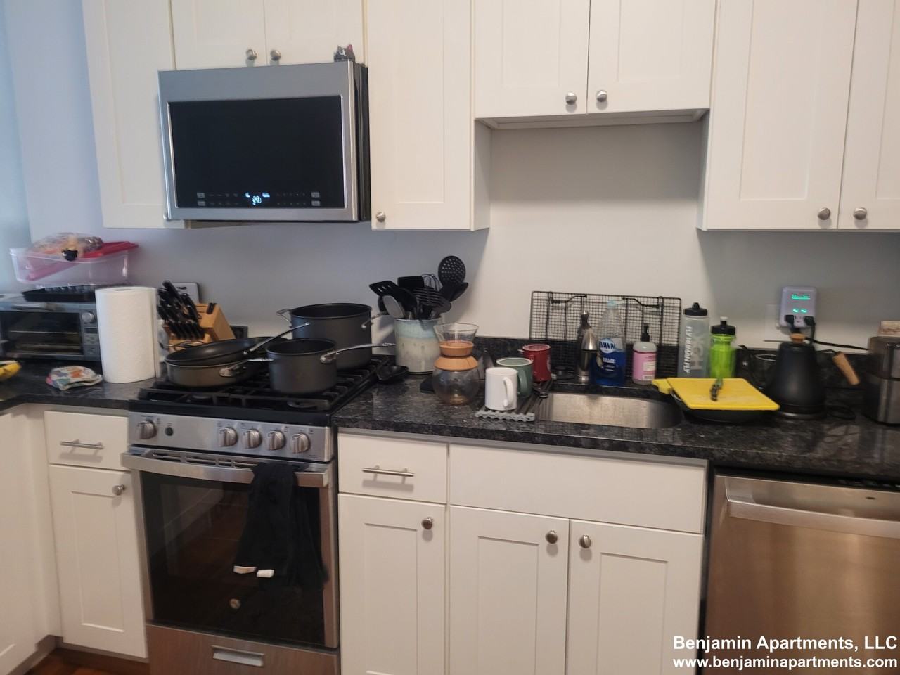 Willow St. & Cambridge St. #114-04 - Photo 5 of 47