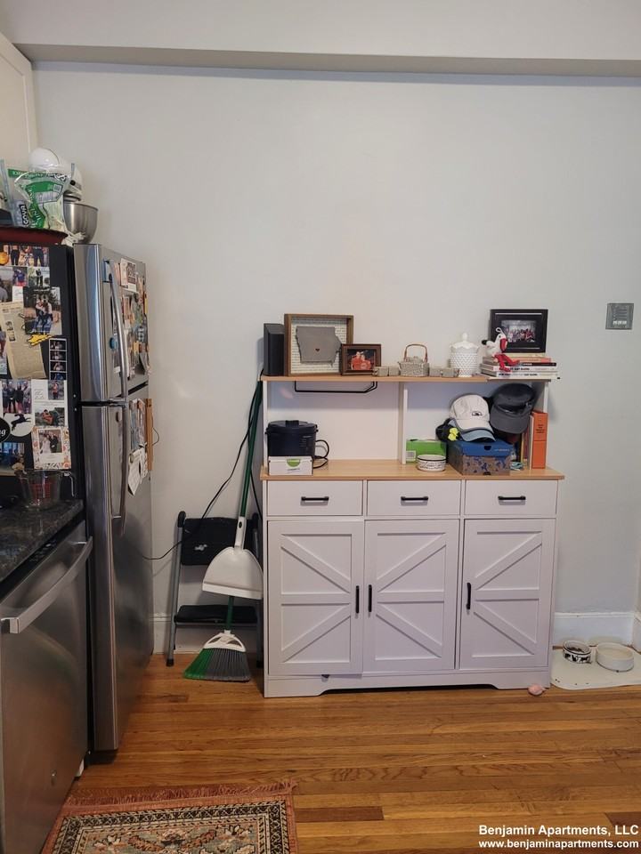 Willow St. & Cambridge St. #114-04 - Photo 6 of 47