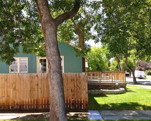 302 Miles Ave - Photo 3 of 34