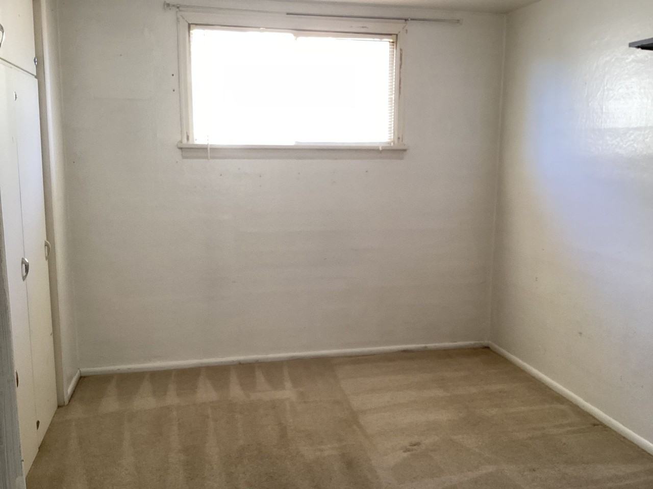 2219 Rockefeller Ave #A - Photo 5 of 26