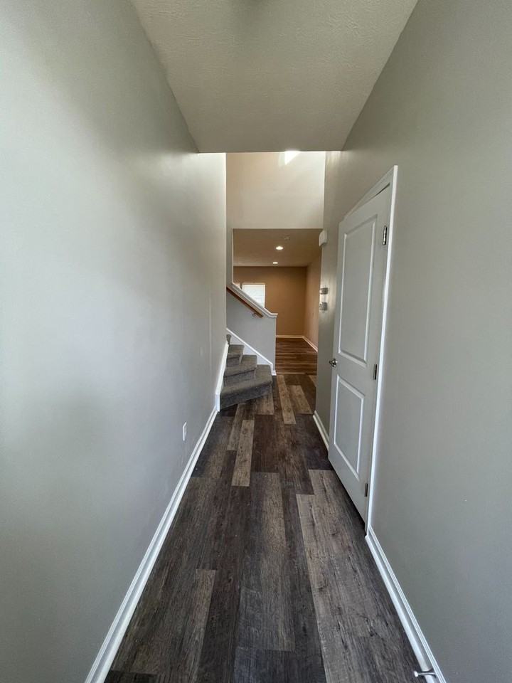 794 Village Club Dr - Photo 2 of 25
