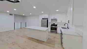 featured image of 7130 Glade Ave