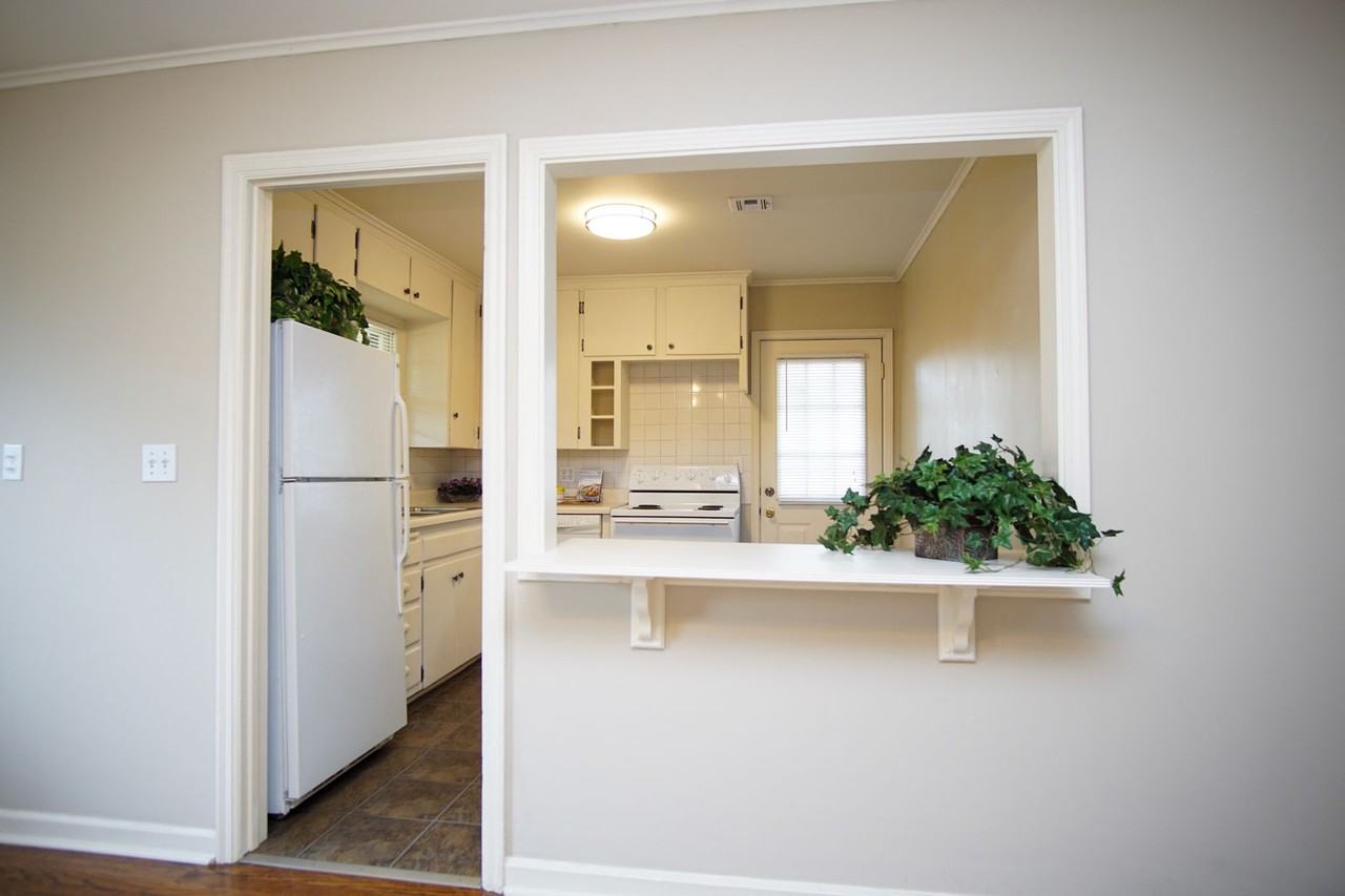 936 E 37th Pl - Photo 7 of 20