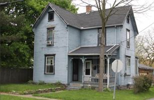 featured image of 147 Ford St