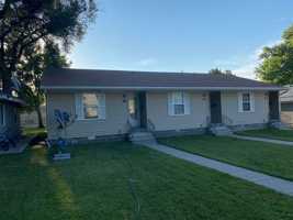 featured image of 2311 N Huston Ave