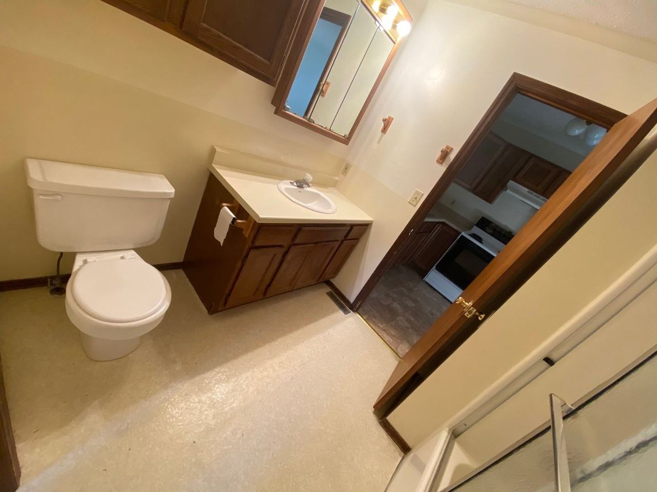 2311 N Huston Ave - Photo 3 of 6