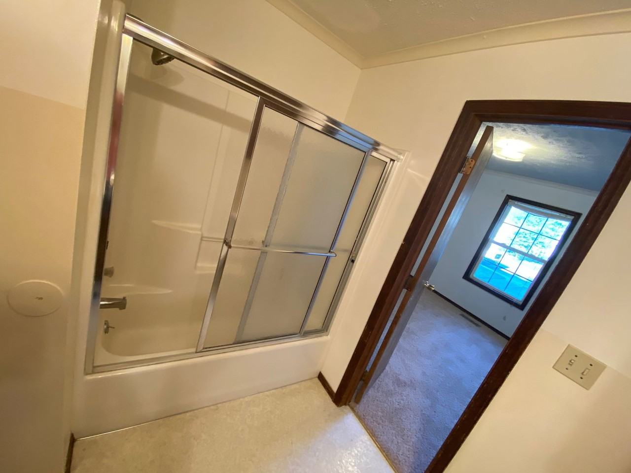 2311 N Huston Ave - Photo 4 of 6