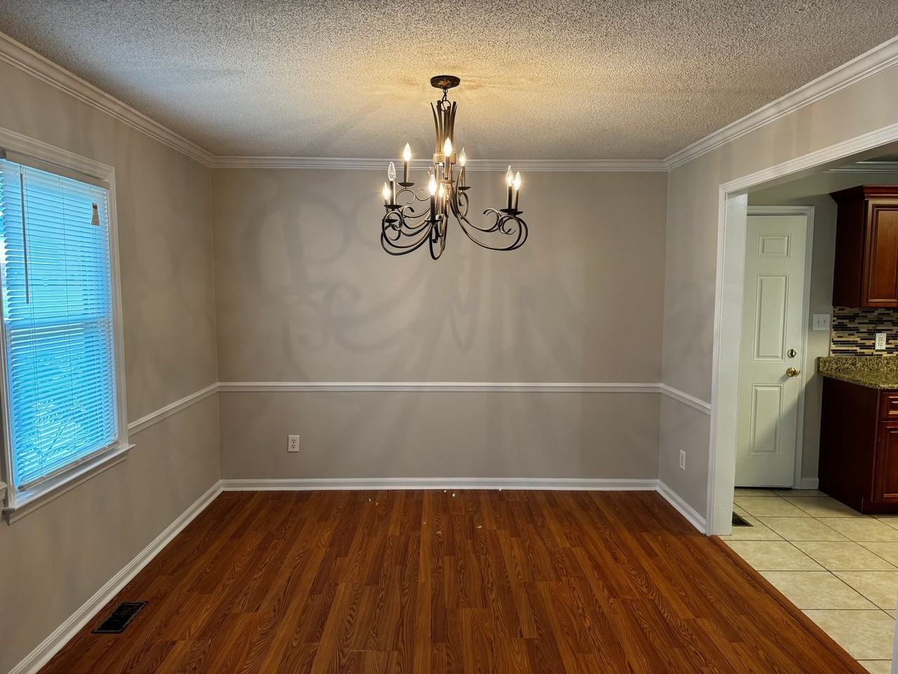 1862 Geiberger Dr - Photo 7 of 34