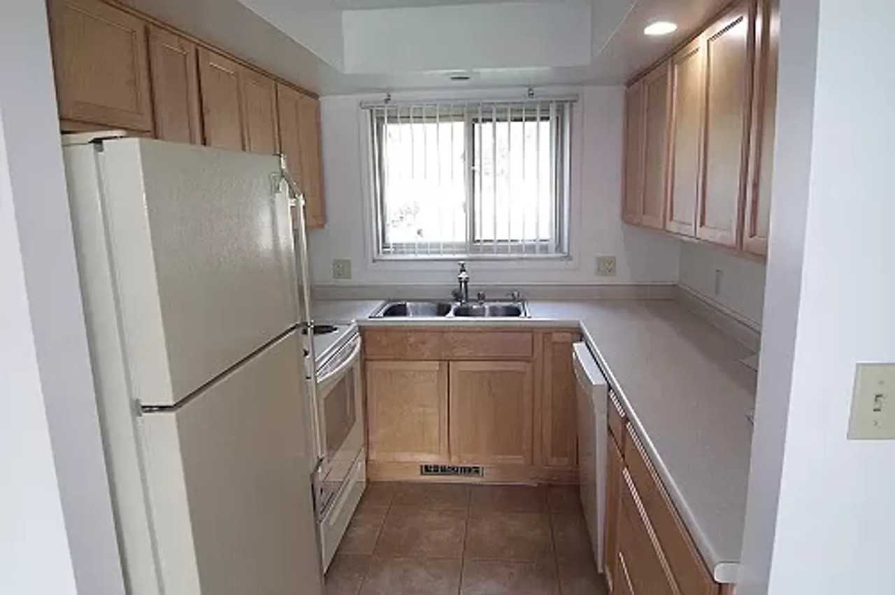 34 Colony West Dr - Photo 4 of 6