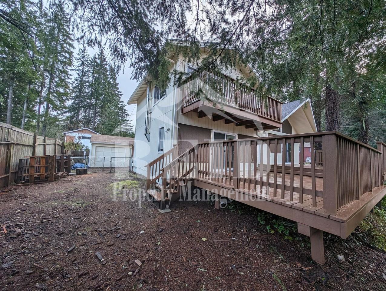 671 E Creekside Dr - Photo 3 of 28