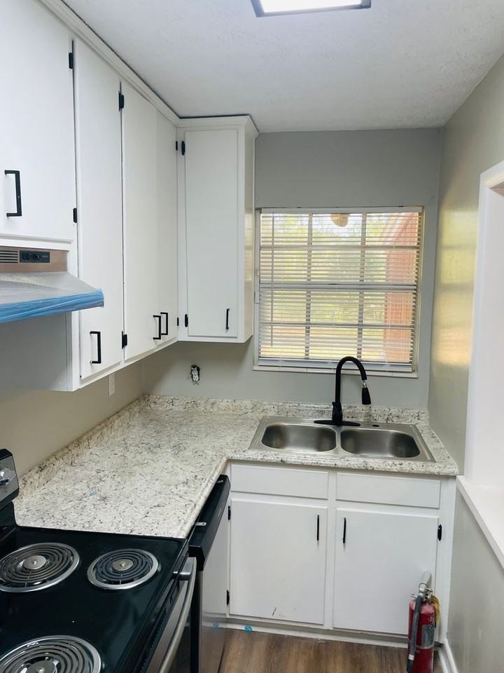 1420 Fuller Rd - Photo 3 of 23