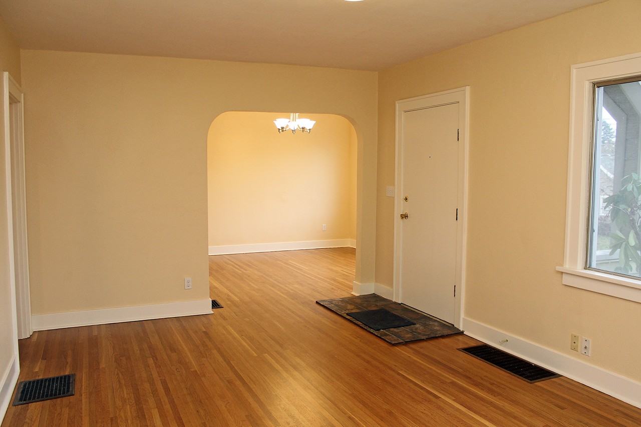 3423 Ne 54th Ave - Photo 4 of 23