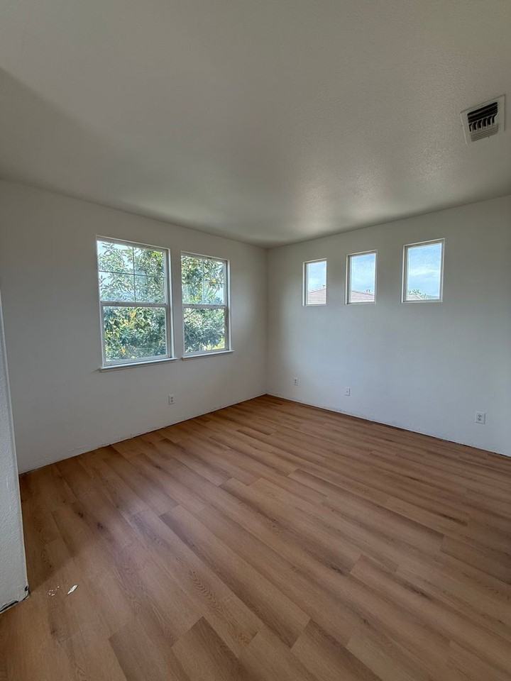 763 Montecito Ct - Photo 7 of 9