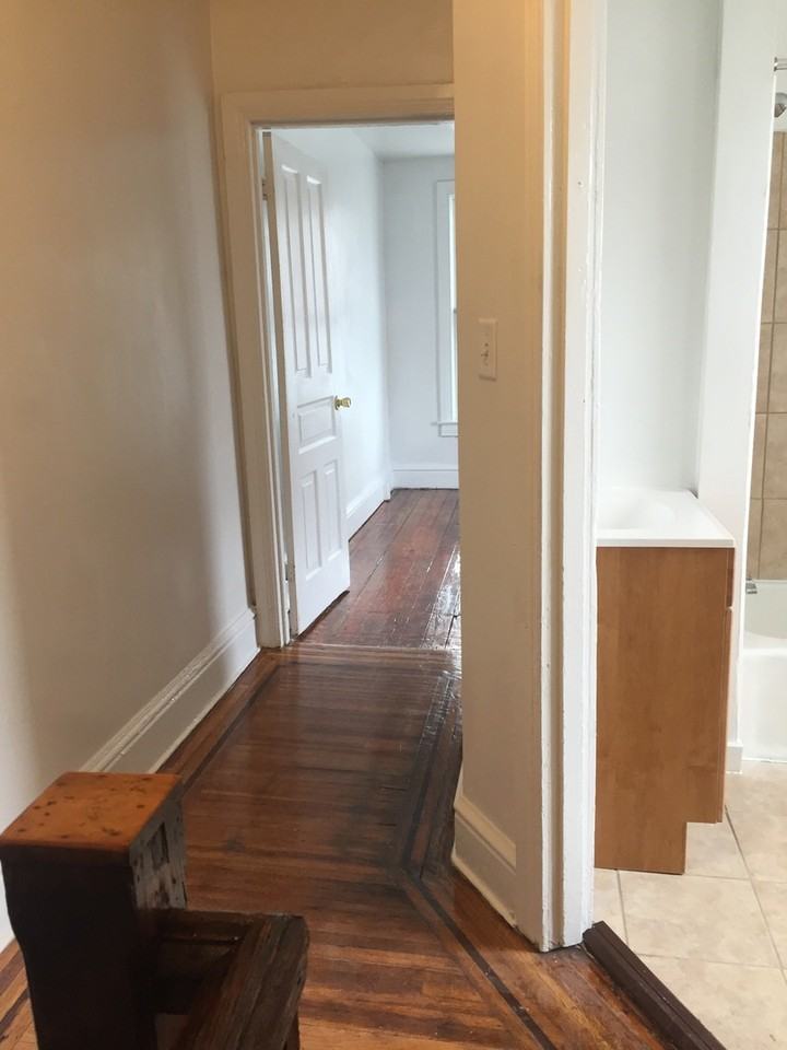 172 W Maple St - Photo 4 of 16