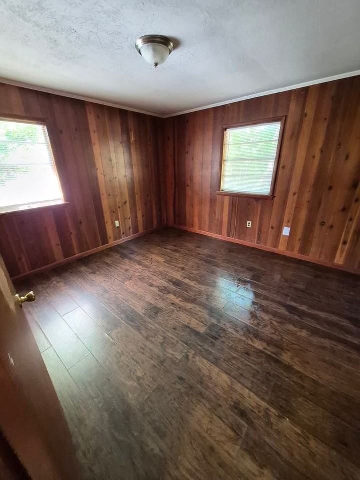 12113 Vada Dr - Photo 3 of 14