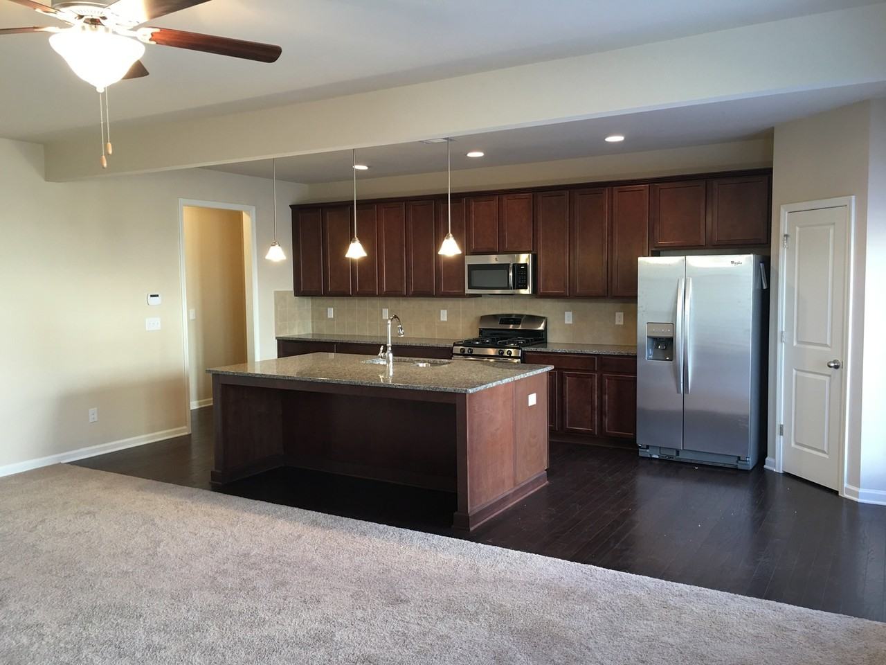 5740 Rialto Way - Photo 2 of 22