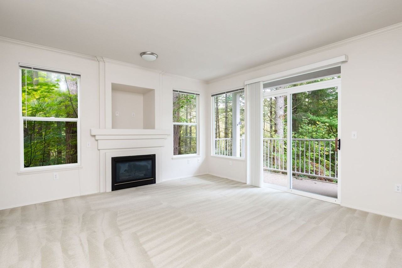 25235 Se Klahanie Blvd - Photo 3 of 21