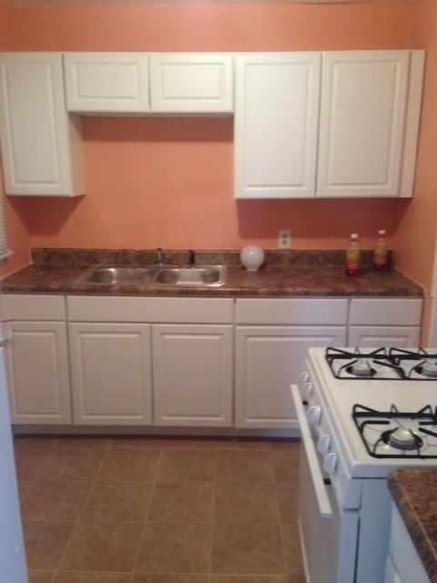 1445 Luverne St - Photo 2 of 5