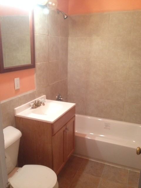 1445 Luverne St - Photo 3 of 5