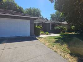 featured image of 3048 Cheltenham Way