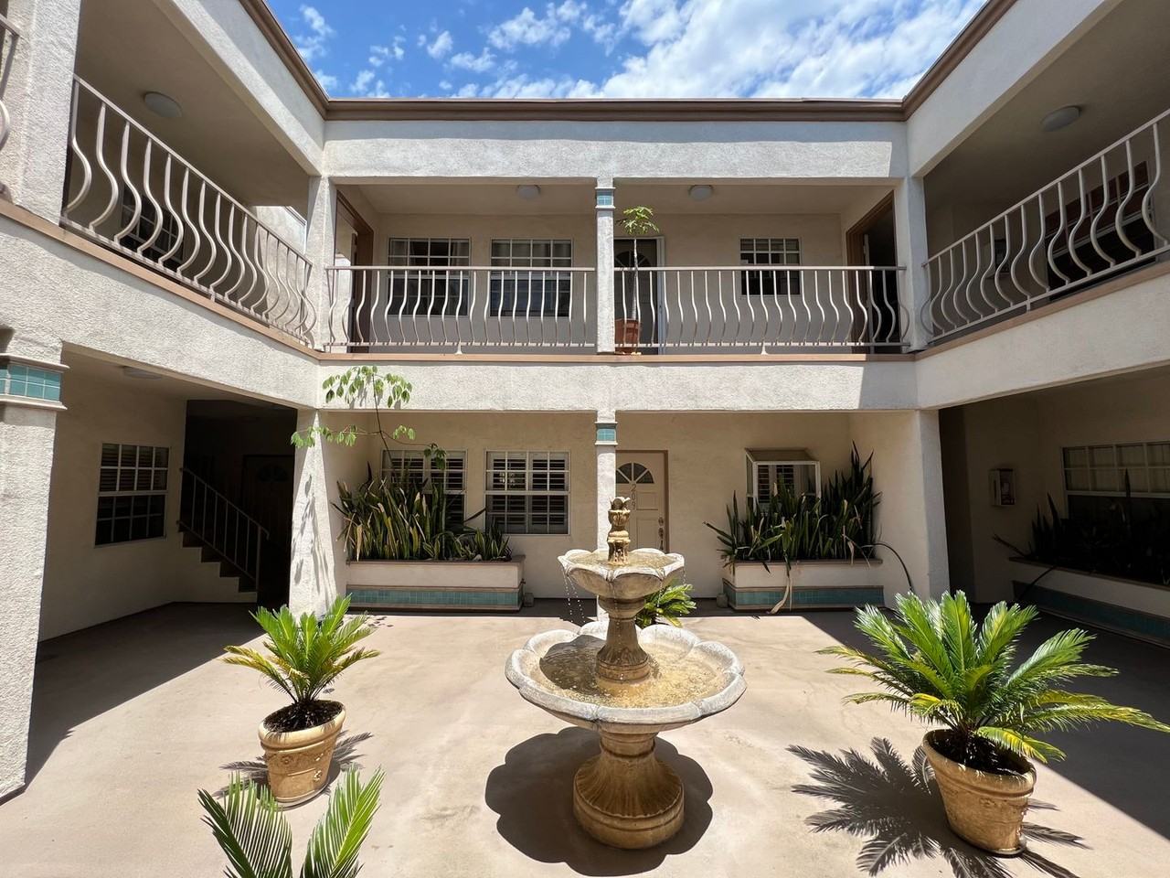 1145 Roswell Ave #209 - Photo 2 of 19