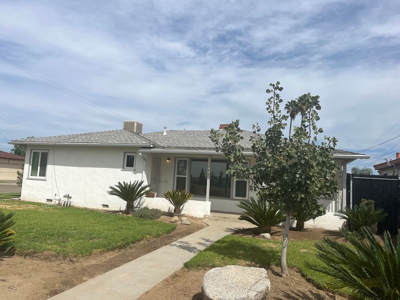 1740 Cherry Ave - Photo 3 of 35