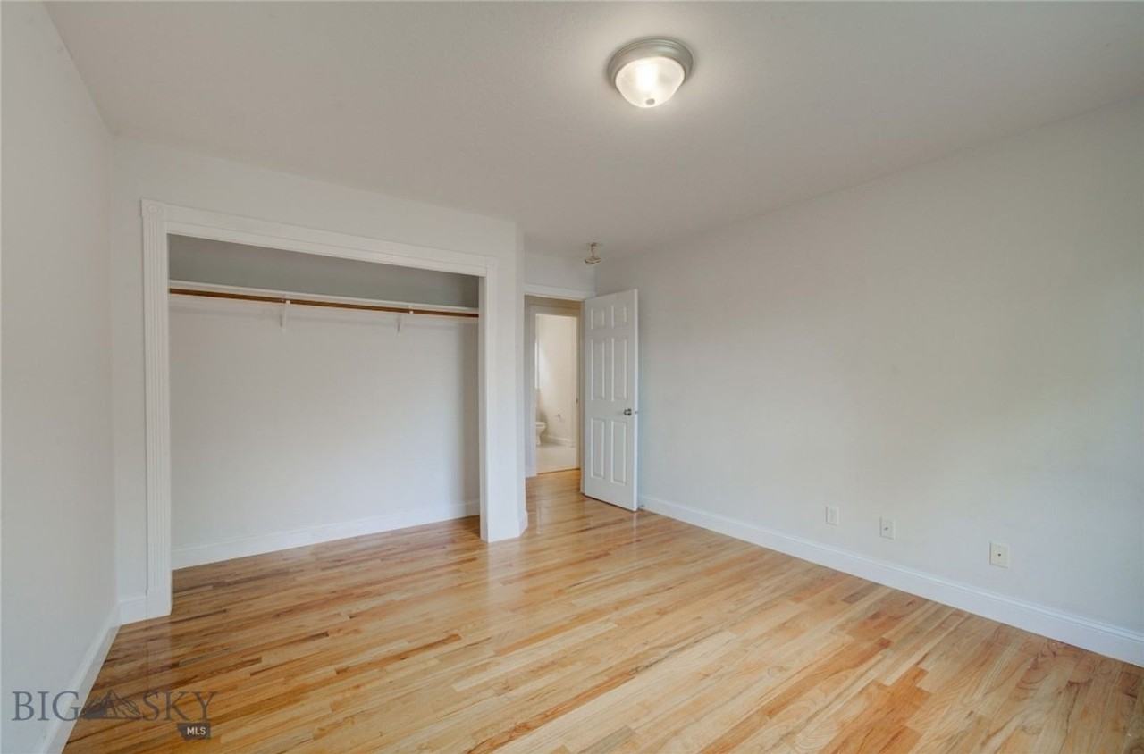 113 Michael Grove Ave - Photo 3 of 21