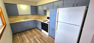 featured image of 253 Hillside Cir