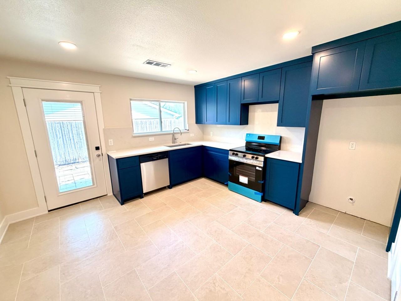 2017 Haymeadow - Photo 5 of 9