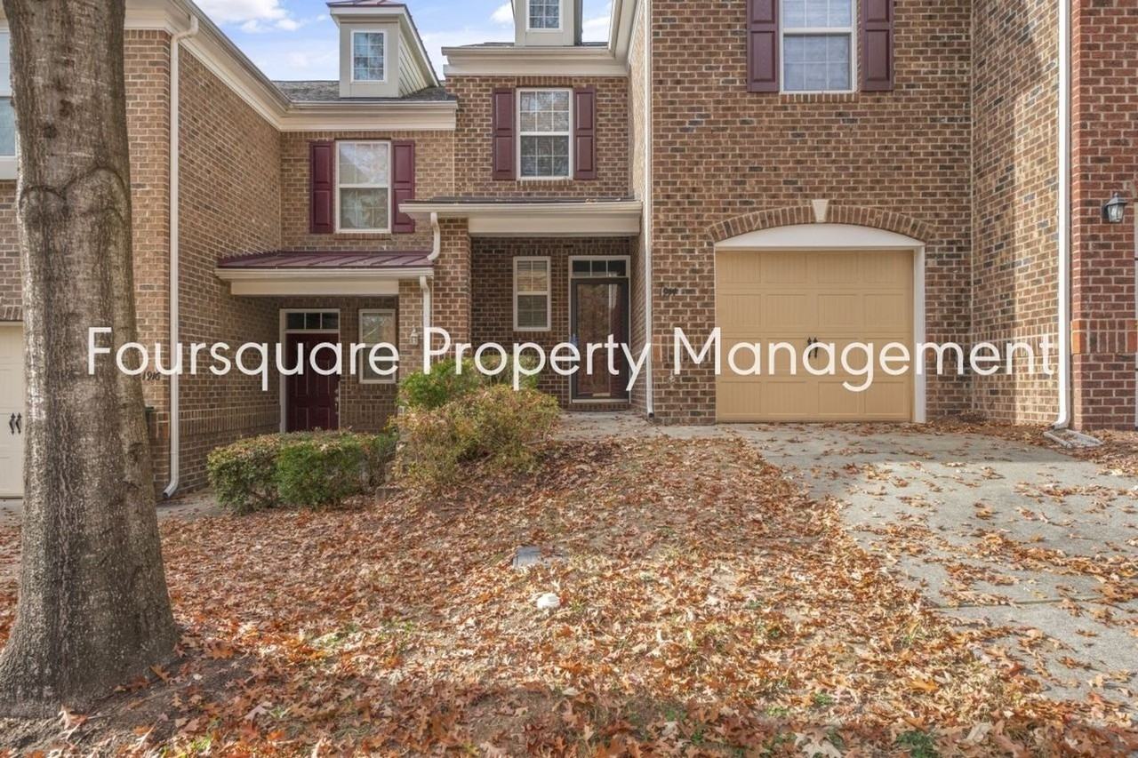 1914 Whirlaway Ct - Photo 3 of 36