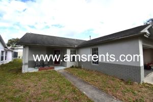 featured image of 7811 Turkey Oak Ln