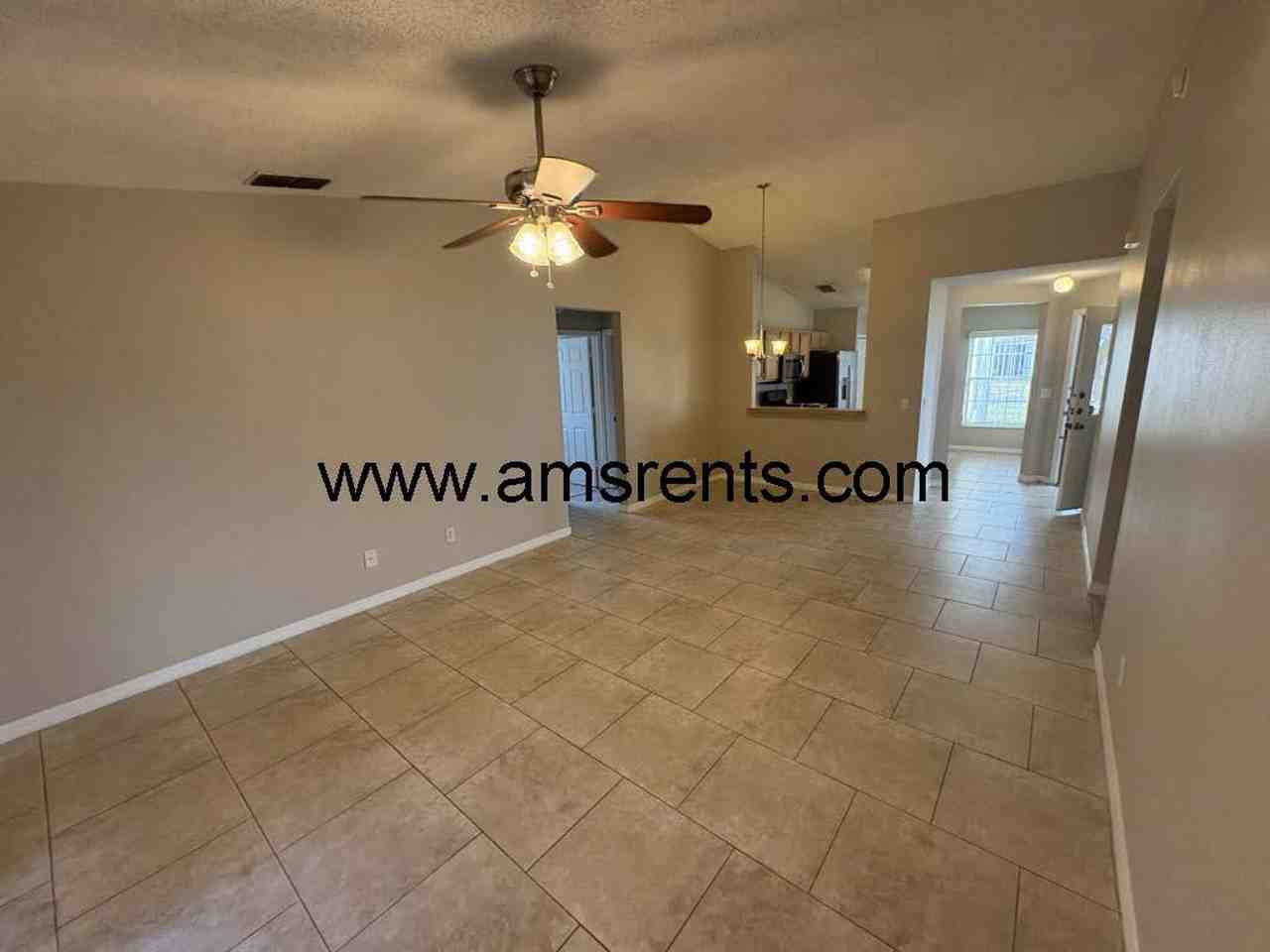 7811 Turkey Oak Ln - Photo 7 of 23