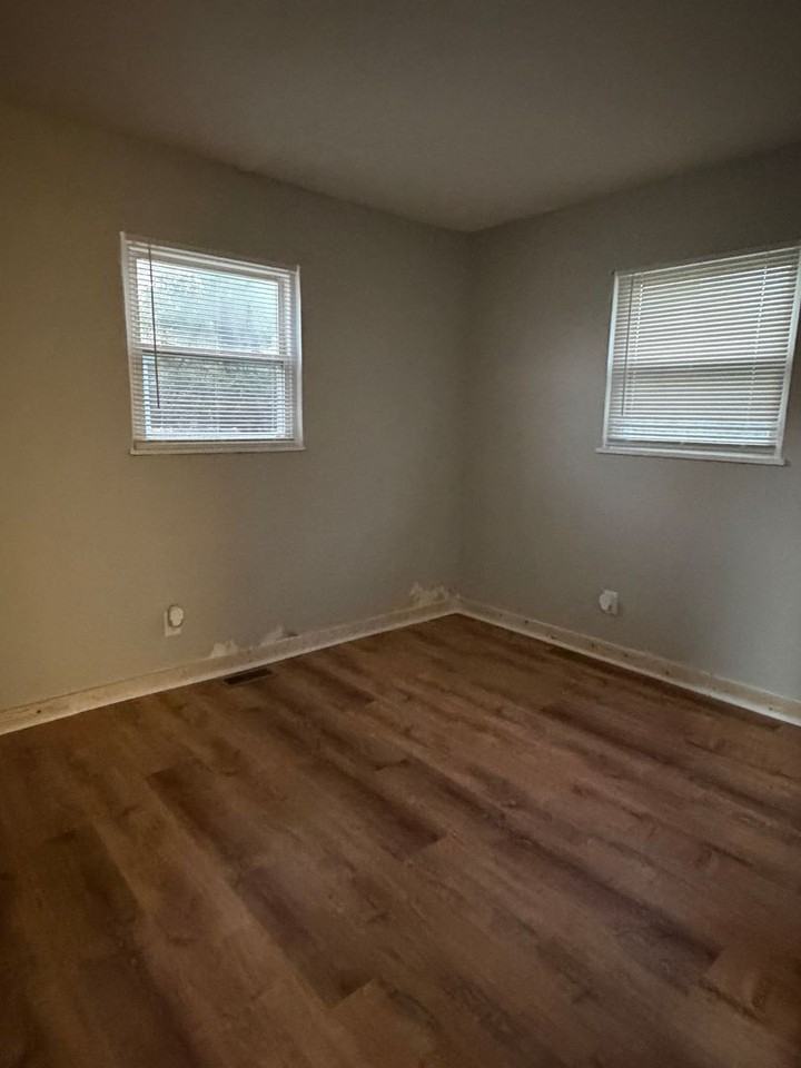 3518 Terrace Ave - Photo 7 of 9