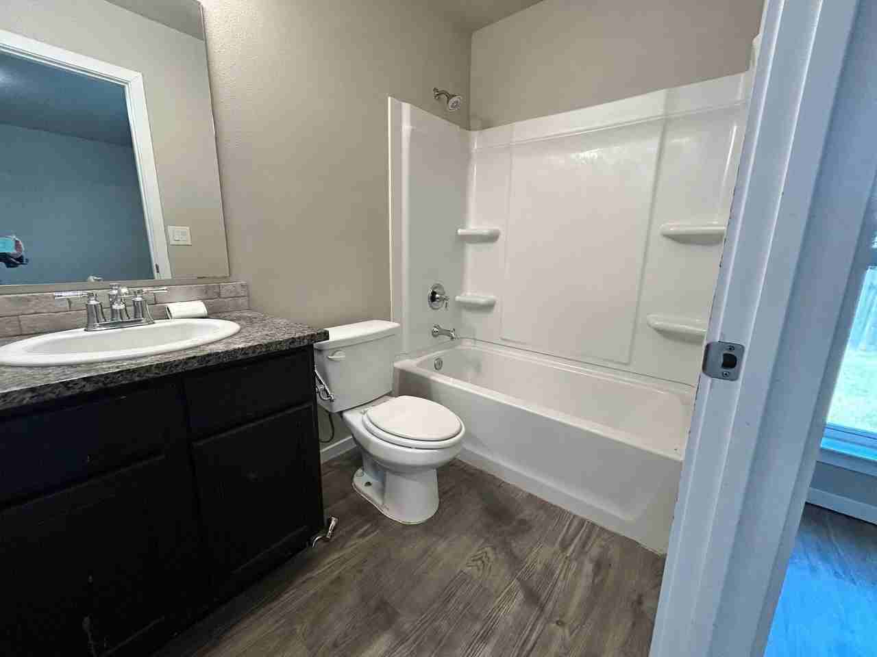 1614 134th St - Photo 6 of 10