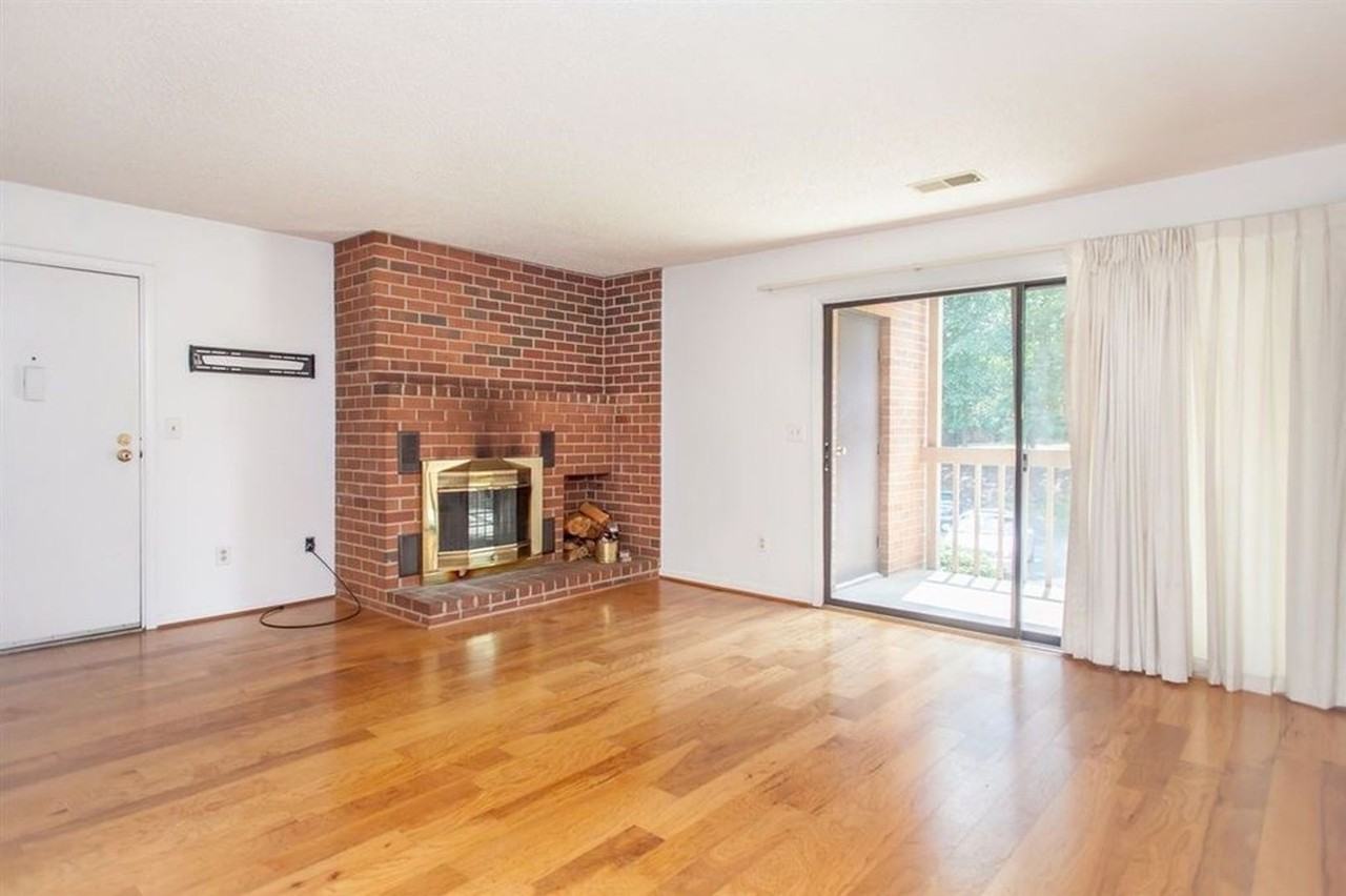 125 Turtle Creek Rd #5 - Photo 5 of 12