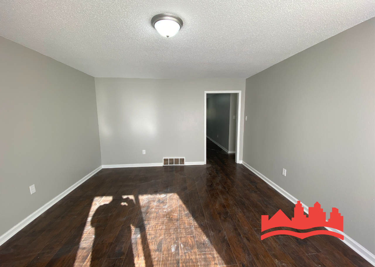 4444 Kings Valley Cv W - Photo 4 of 26