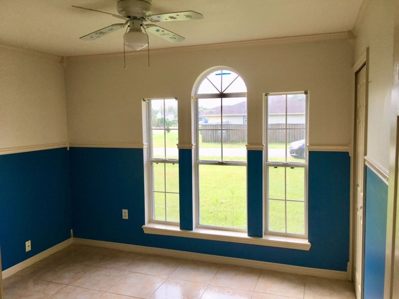 450 Cardinal Ct - Photo 4 of 7