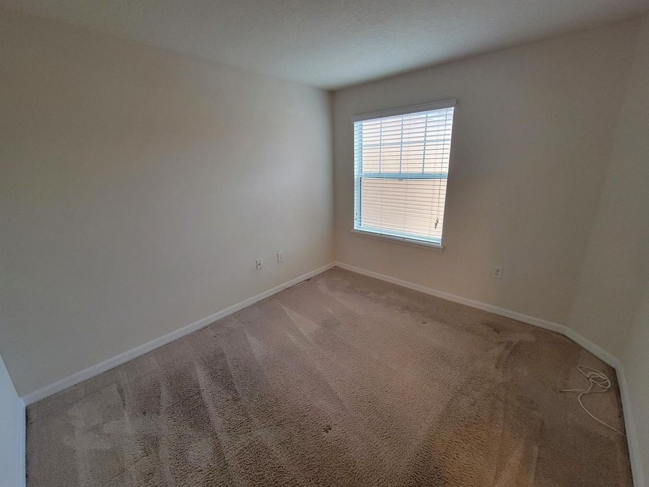 9571 Silver Buttonwood St - Photo 5 of 19