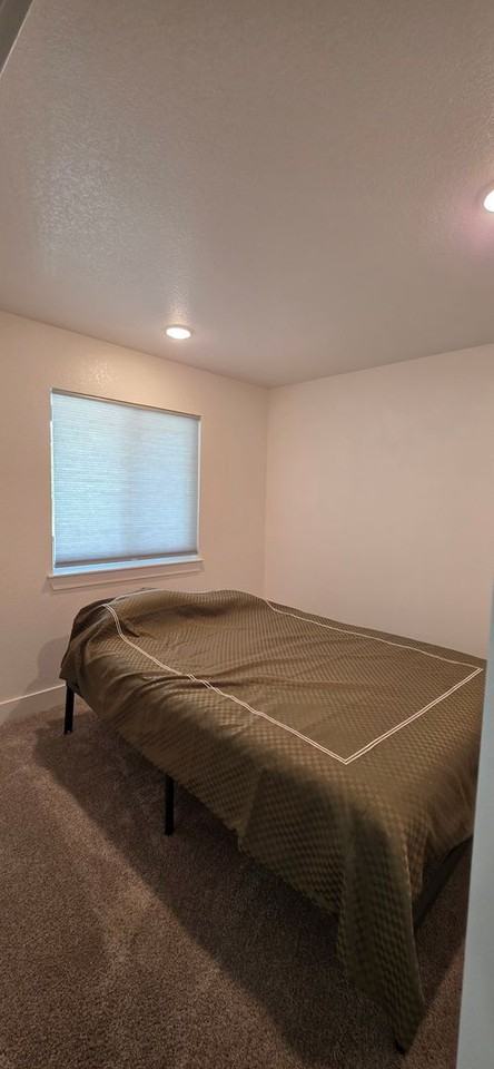 2912 Cribbon Ave - Photo 7 of 12