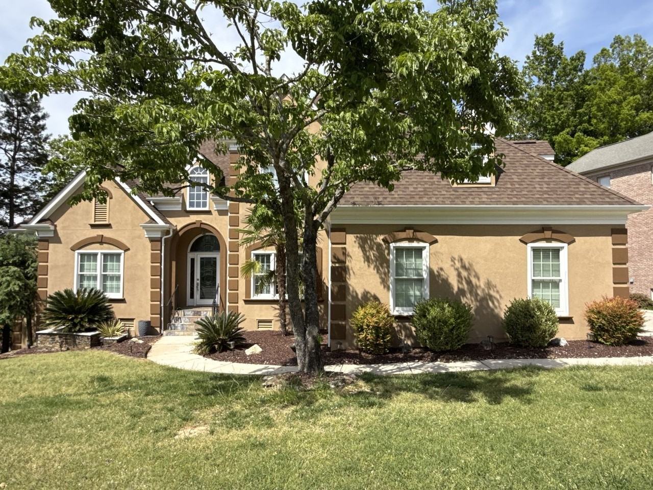 15816 Feeny Ct - Photo 2 of 34